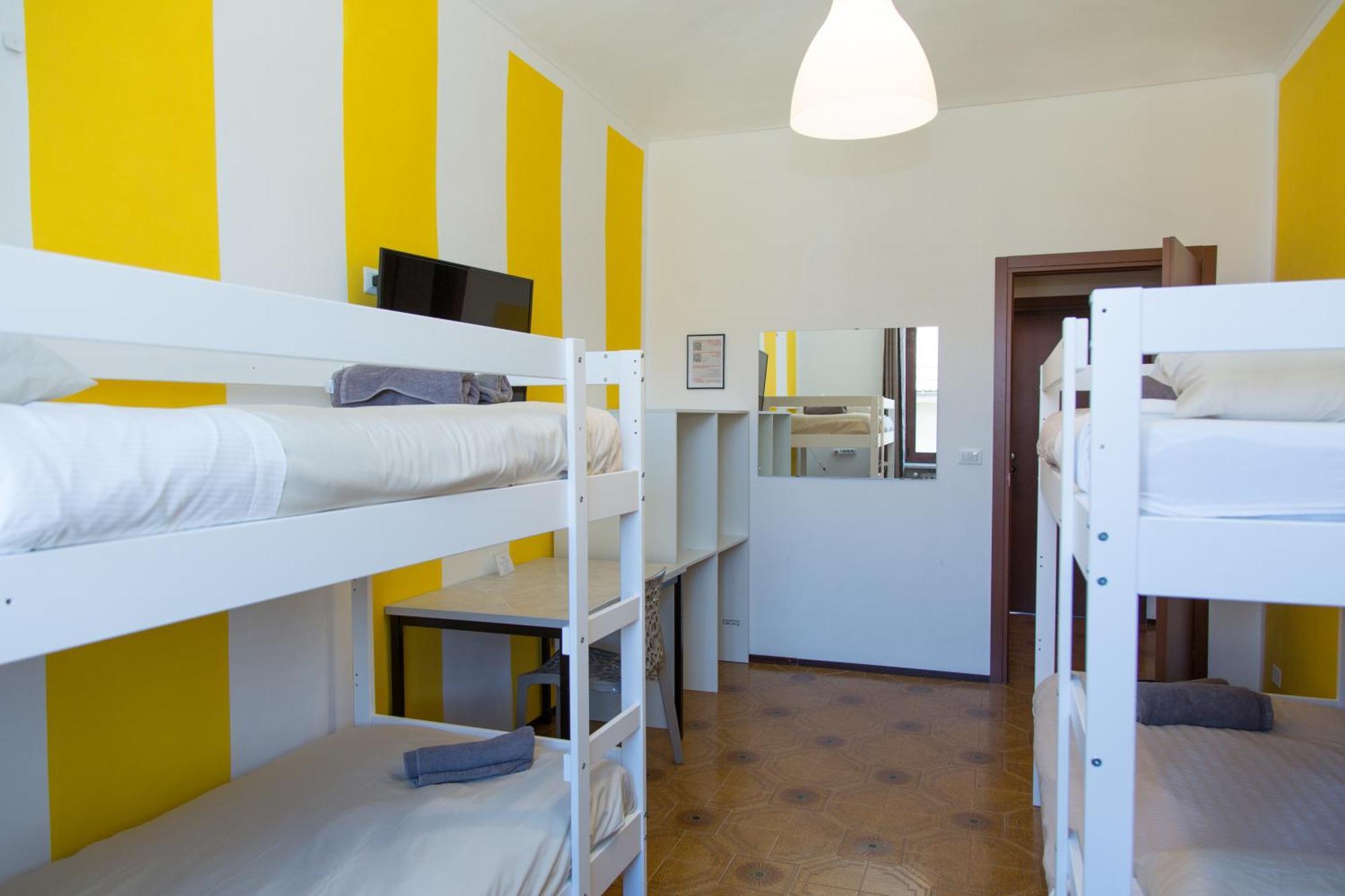 Guest House Turin Metro Young Exterior photo