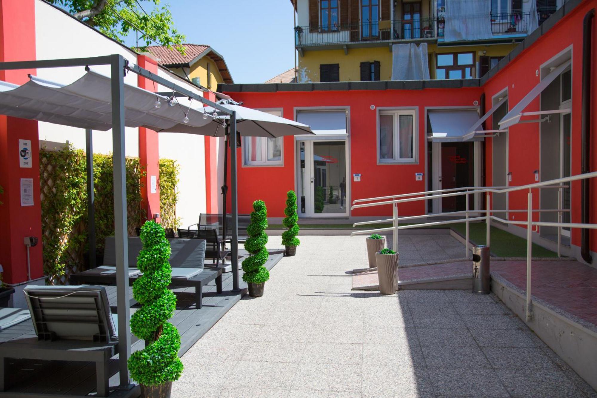 Guest House Turin Metro Young Exterior photo